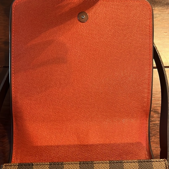 LOUIS VUITTON Tribeca Mini Damier Ebene Shoulderbag - Picture 10 of 16